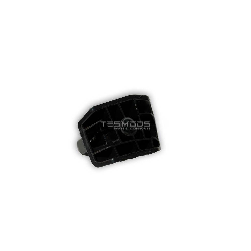 BRACKET – FASCIA FRONT CENTER FENDER RIGHT HAND - Model Y