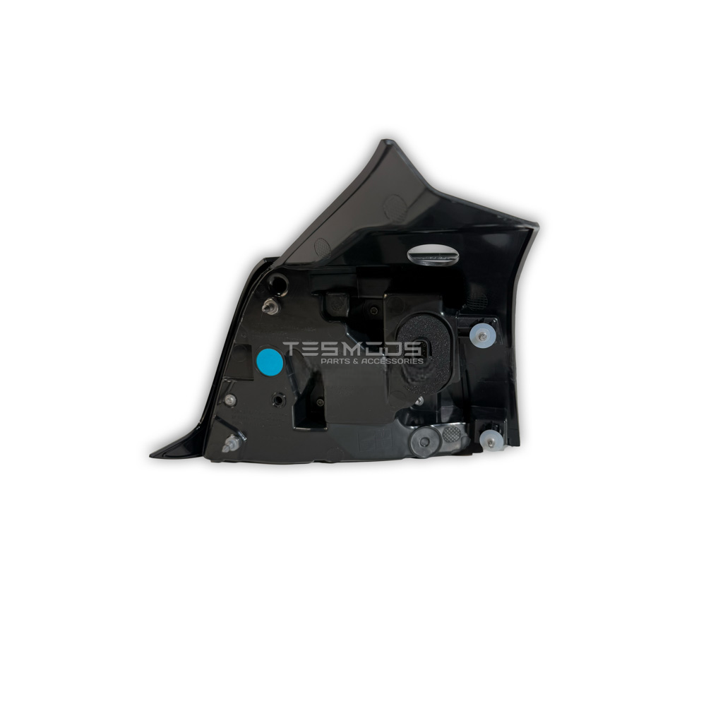 TAIL LAMP ASSEMBLY – REAR BODYSIDE SAE – LEFT HAND - Model 3
