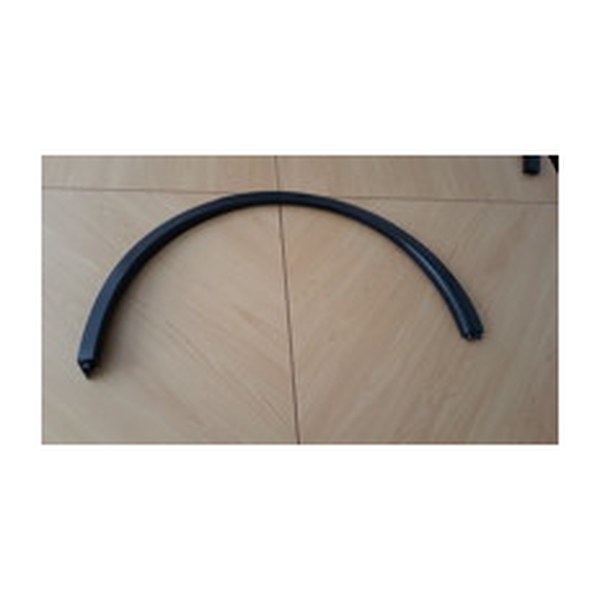 Rear Fender Garnish - Right Hand - Assembly - Tesla part 1937596-00-D