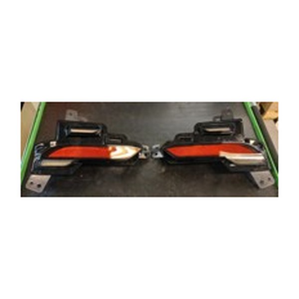 Lamp Assembly - Rear Fascia Lamp - SAE - Right Hand - Tesla part 1979445-10-D