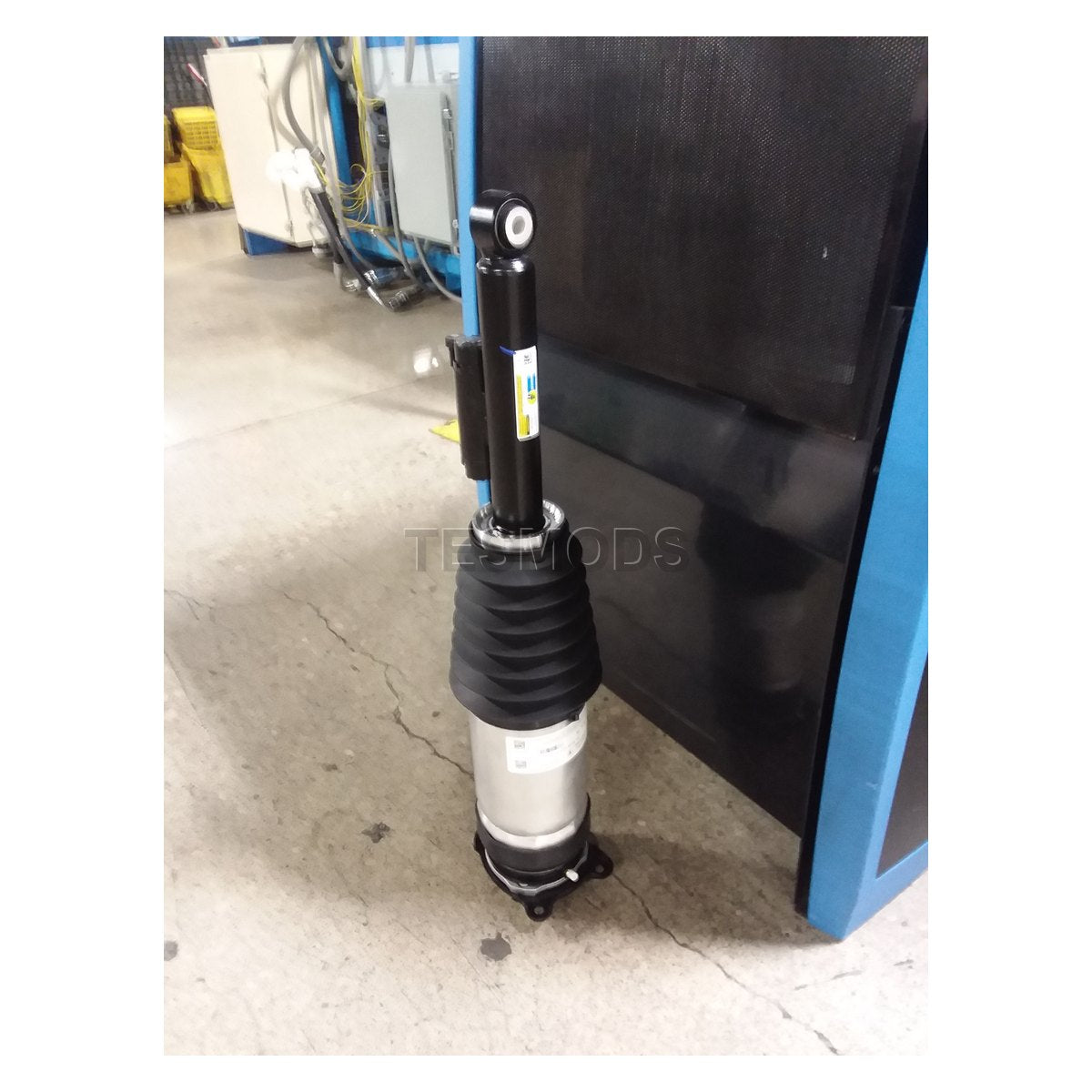 Tesla Model X Rear Air Shock Absorber with Inductance - Left or Right 1066461