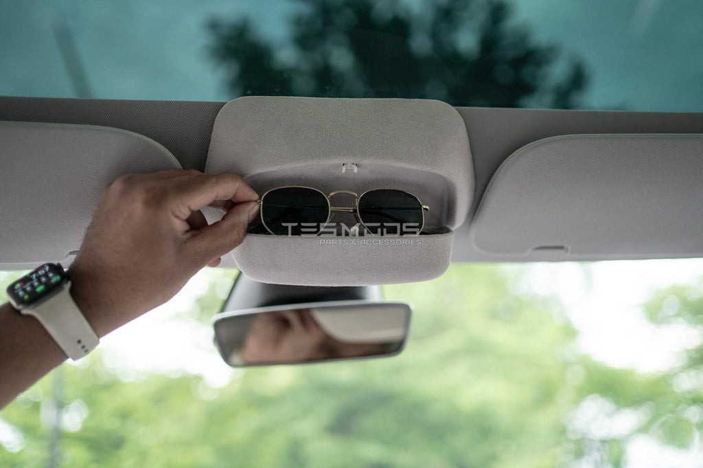Model 3 Sunglasses Holder - Model 3, Model 3 Highland