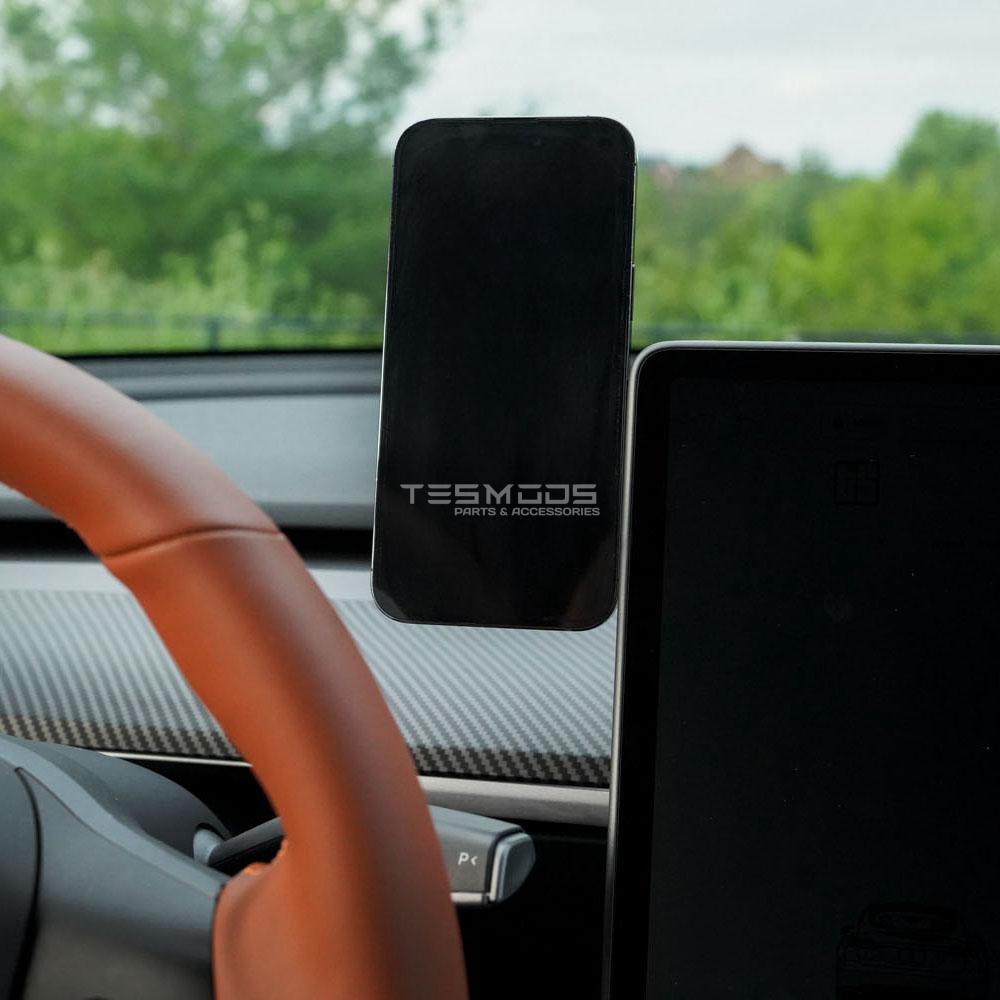 Model 3 Magnetic Phone Holder
