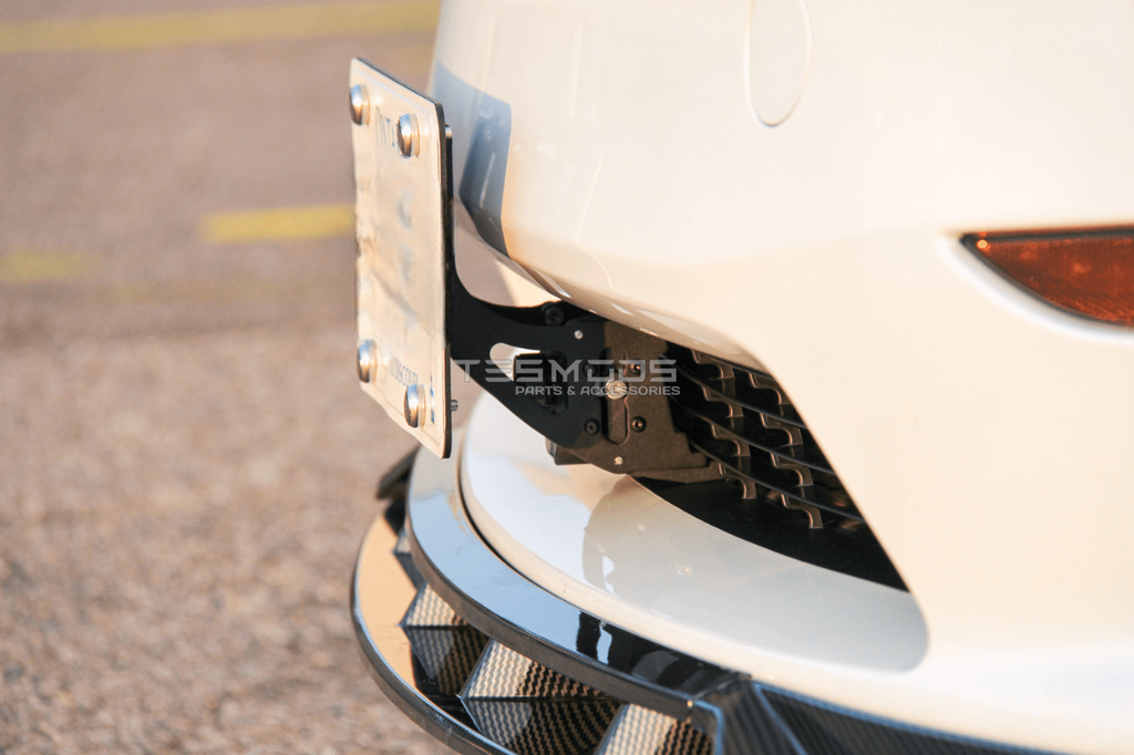 Model Y Performance Plate Holder
