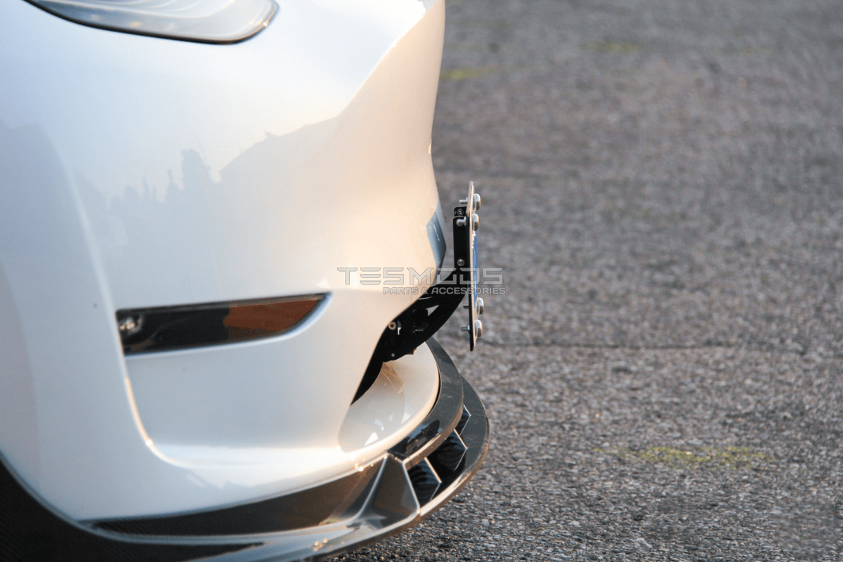 Model Y Performance Plate Holder