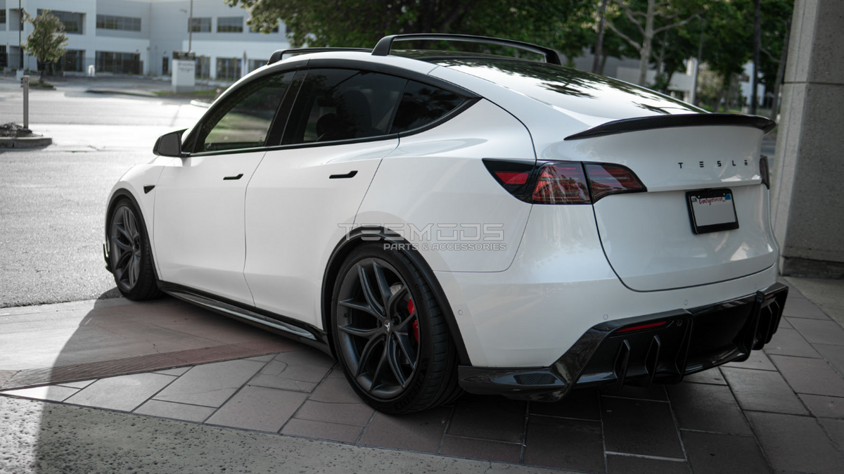 Model Y Performance Body Kit – Genuine Carbon Fiber