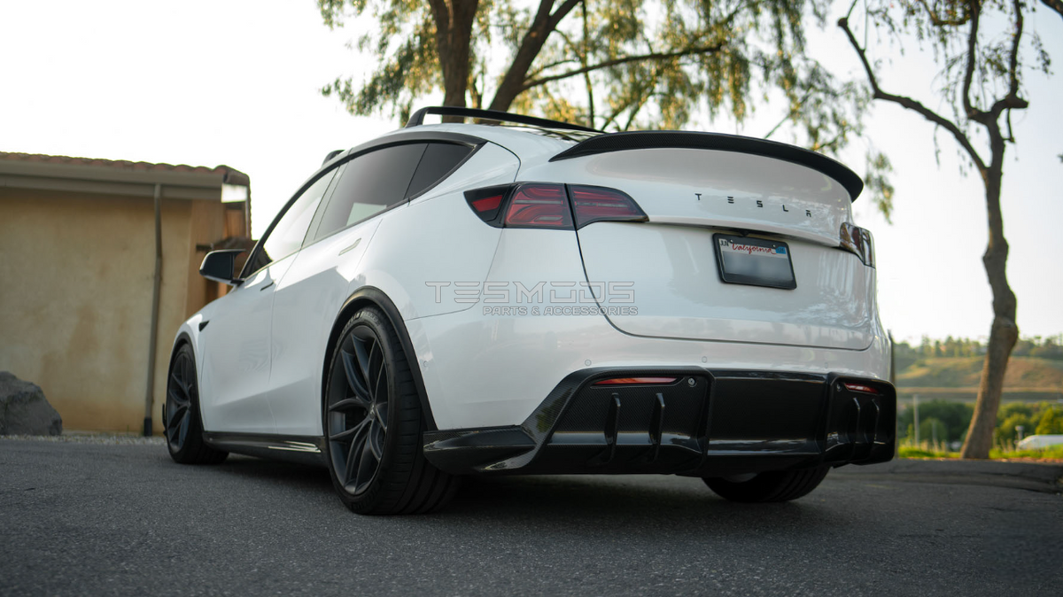 Model Y Performance Body Kit – Genuine Carbon Fiber