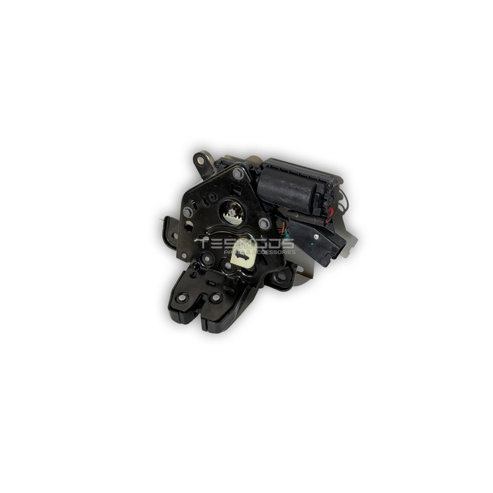 LIFTGATE CINCH LATCH - Model 3, Model Y
