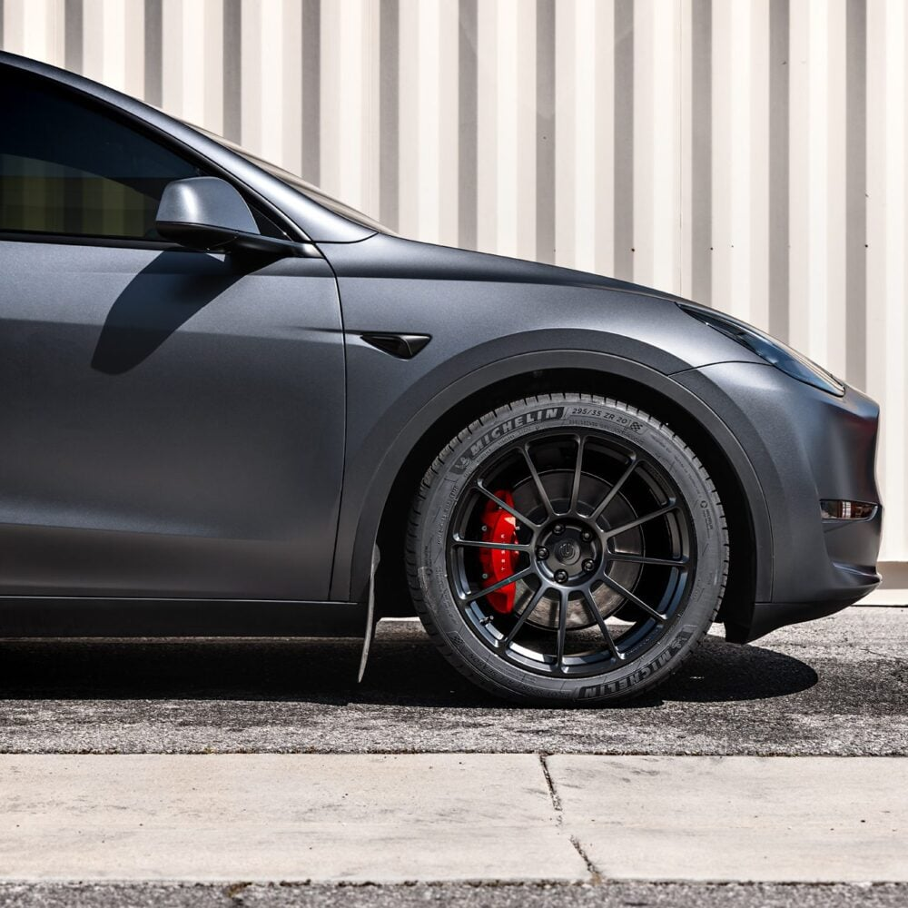 Choosing Tires for Your Tesla Model Y Without Getting It Wrong