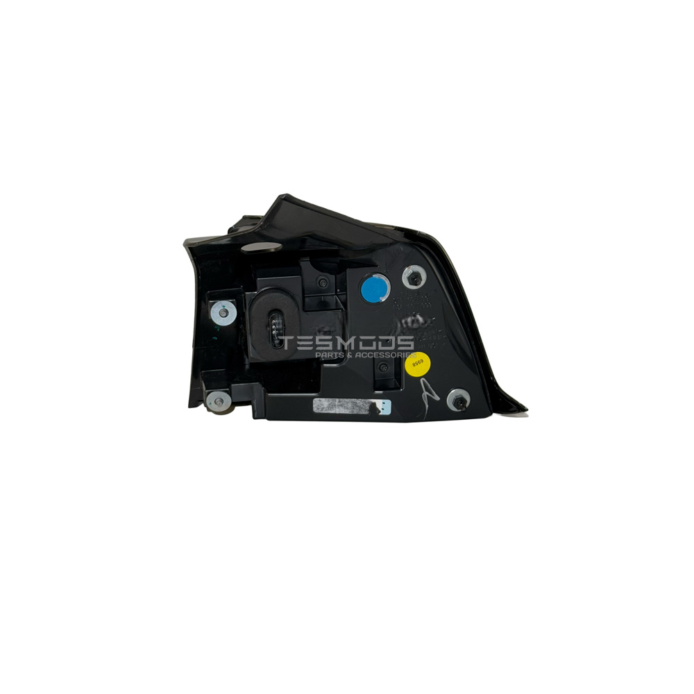 TAIL LAMP ASSEMBLY - REAR BODYSIDE SAE - LEFT HAND
