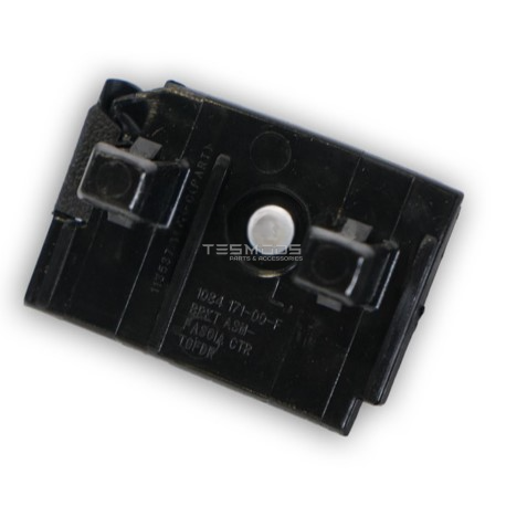 BRKT – FASCIA FRT CTR TO FDR LEFT HAND
