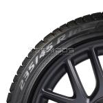 Model 3 Winter Tires Package – OEM 18″ Photon with Pirelli