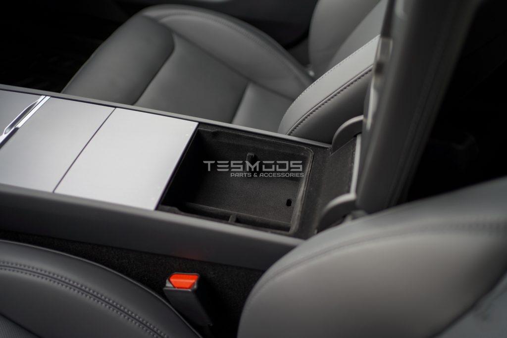 Model 3 Arm Rest Organizer