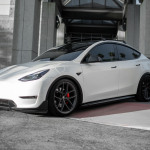 Model Y Performance Body Kit – Genuine Carbon Fiber
