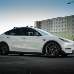 Model Y Performance Body Kit – Genuine Carbon Fiber